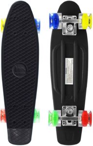 Is Skateboarding or Longboarding Easier? 2 difference between skateboard and longboard