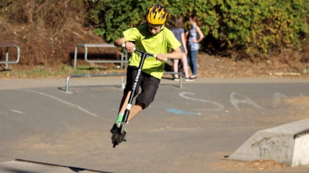 What Is A Stunt Scooter? 1 What Is A Stunt Scooter