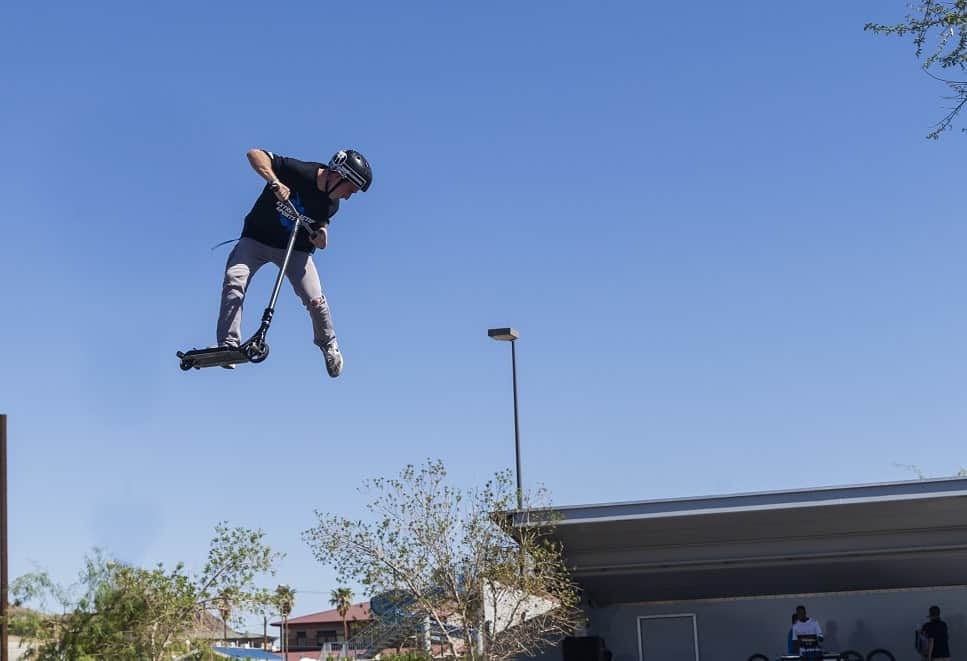 How To Do A Tailwhip On A Scooter Easy? - Skateboarding In