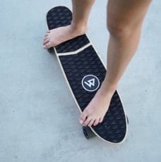 magneto barefoot skateboard